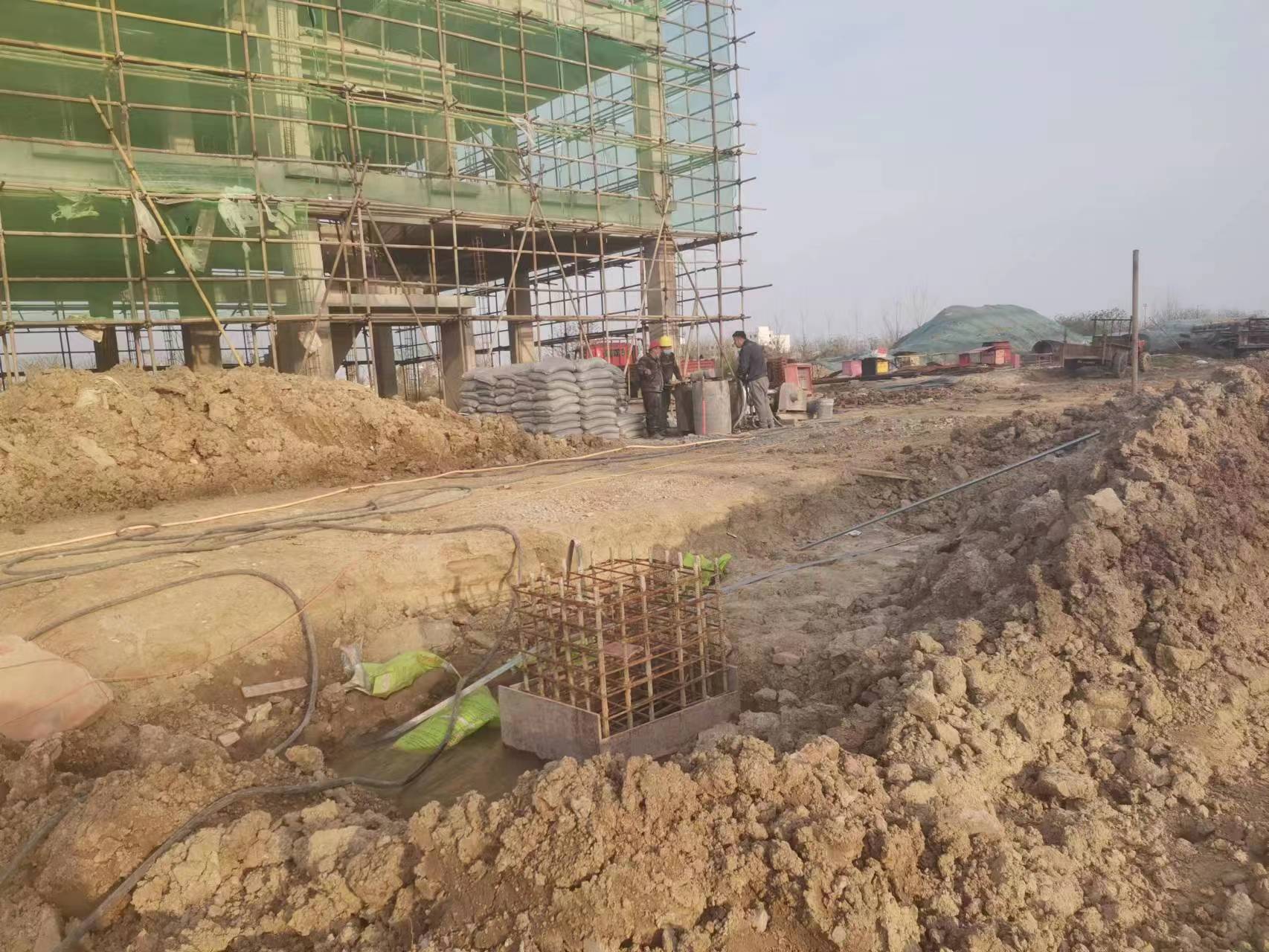 新洲当桥梁出现裂缝的时候应该及时加固修补